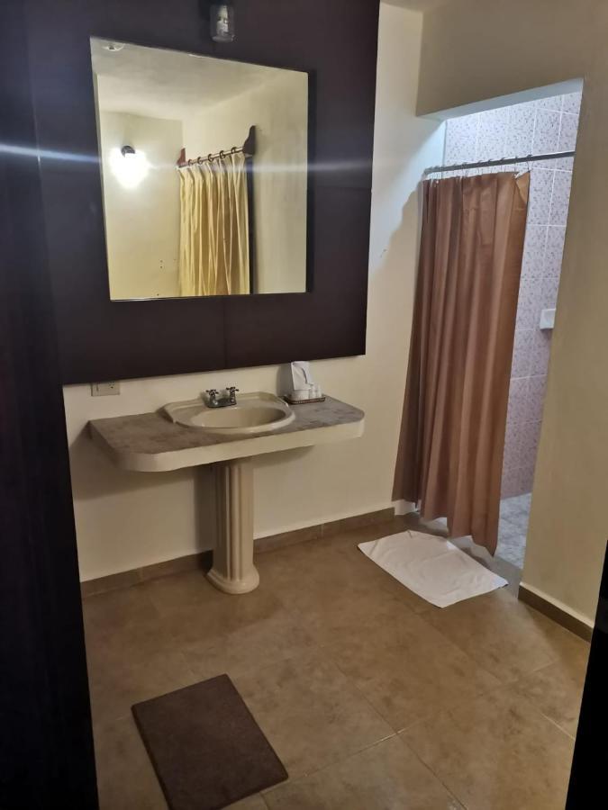 Hacienda Valentina Hotell Playa del Carmen Eksteriør bilde