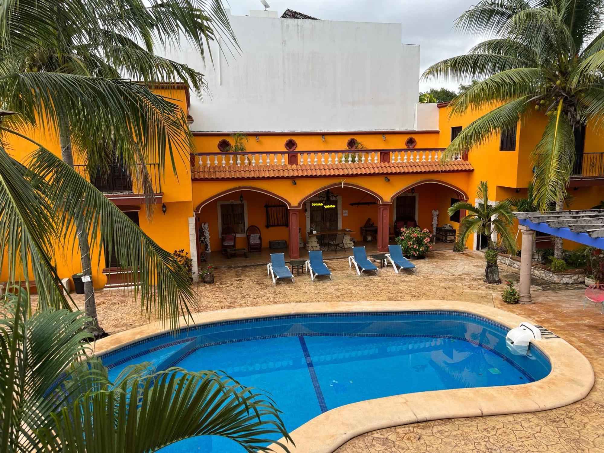 Hacienda Valentina Hotell Playa del Carmen Eksteriør bilde